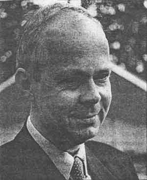 Hr. Arthur Intelmann on Artur Kapi tütrepoeg ja TaurusFilm Gmtl&Co (München) peatoimetaja. Tema juhtimisel käivituvad klassikamuusika teleprogrammid, mida vaadatakse kogu Saksamaal, Austrias ja Itaalias.